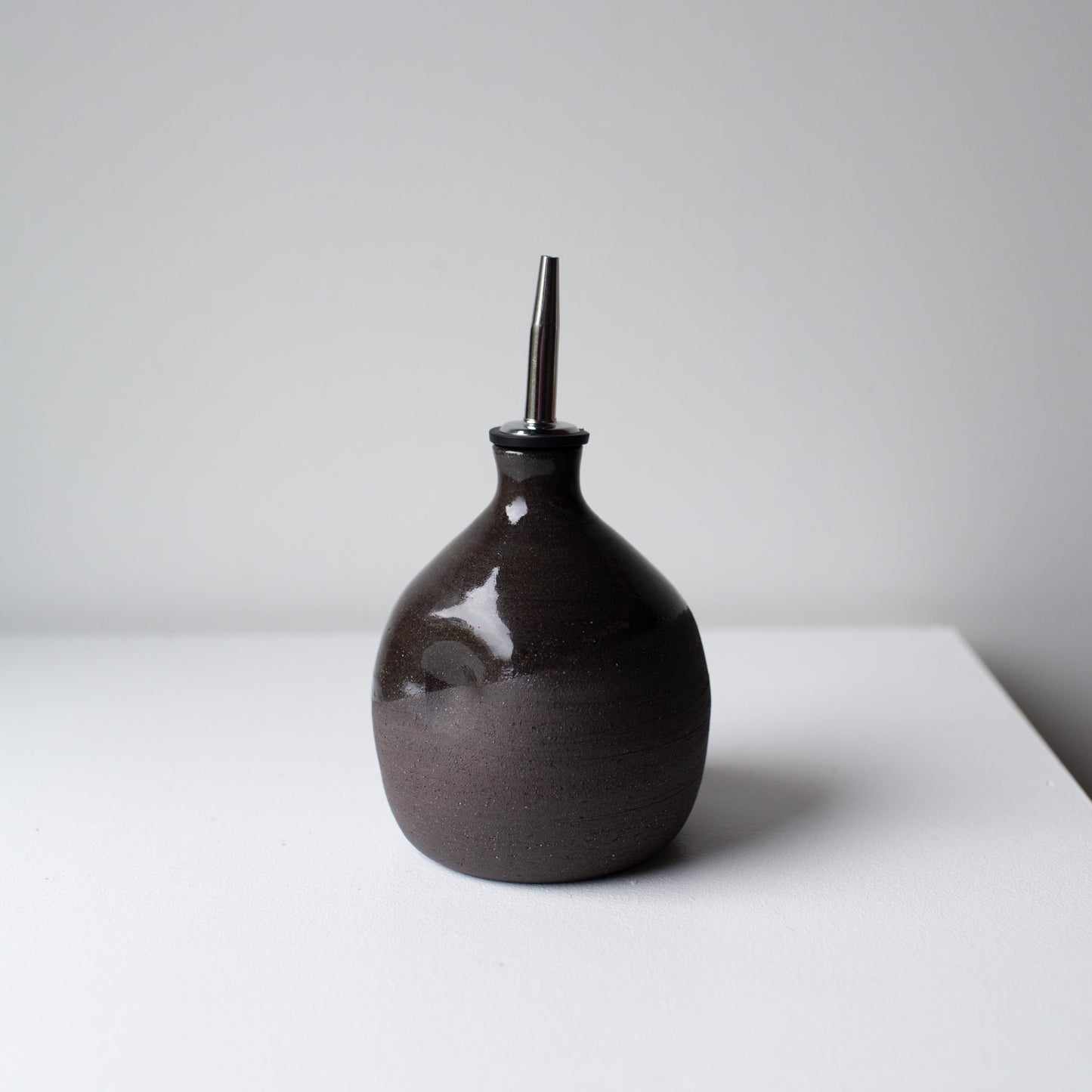 Oil / Vinegar Pourer - Charcoal