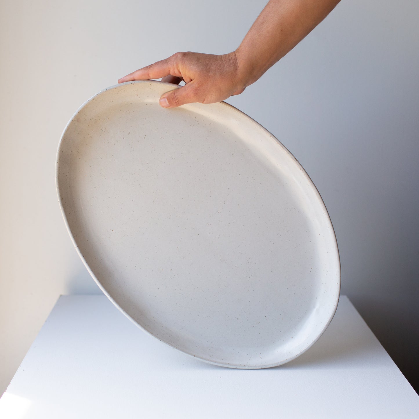 Oval platter - Satin white