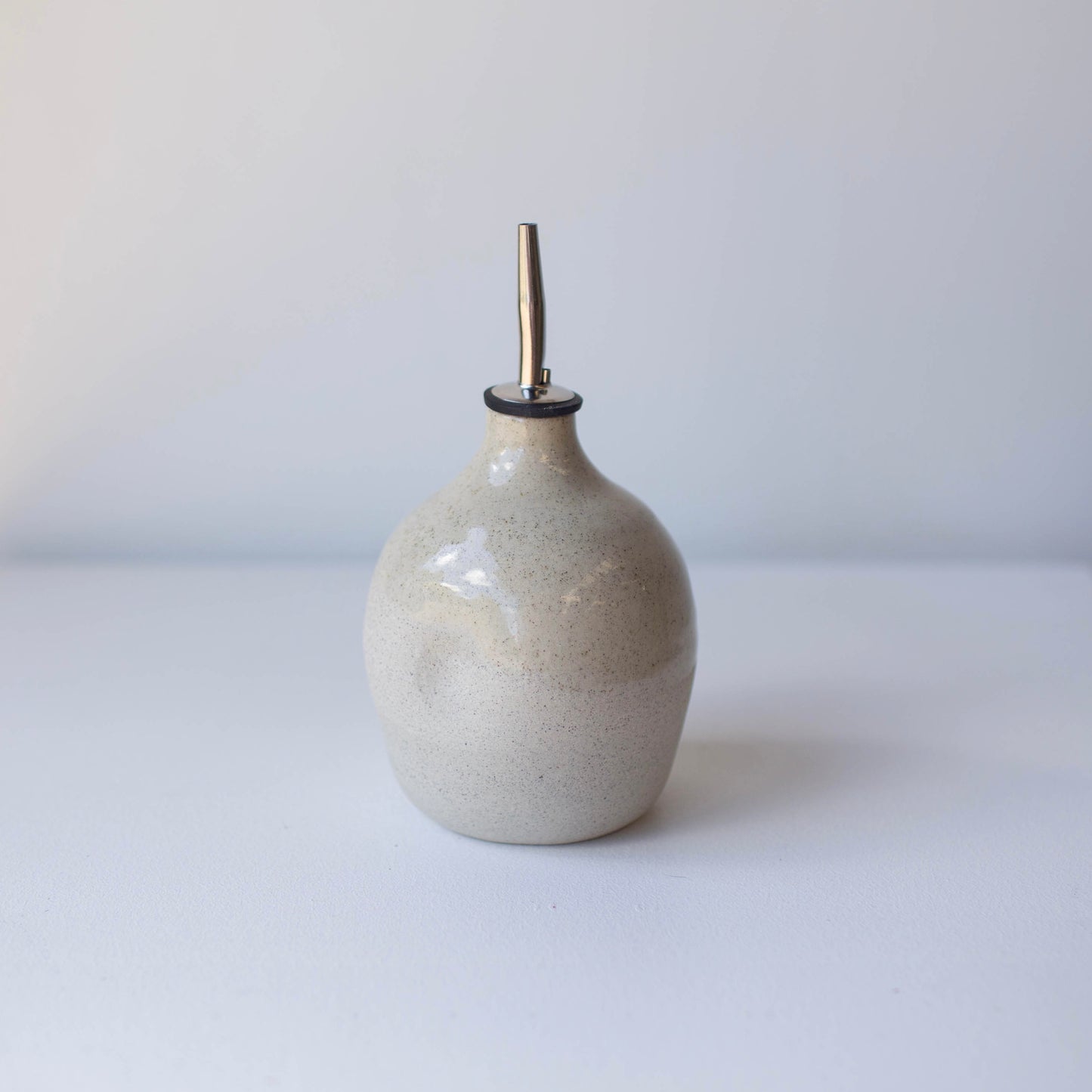 Oil / Vinegar Pourer - Sandstone
