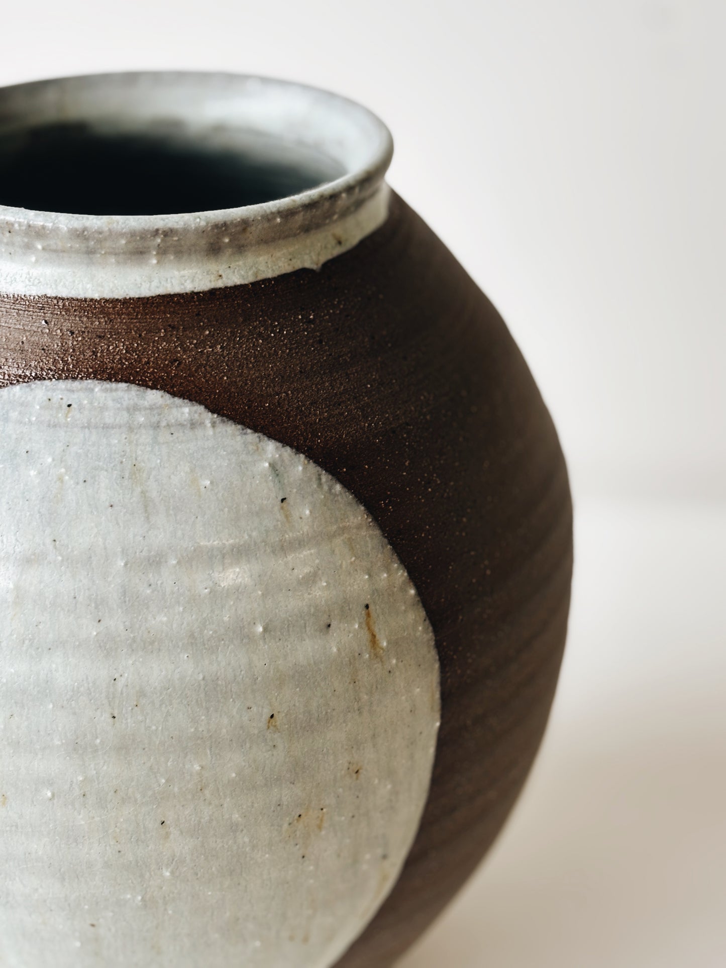 Moon Jar 10