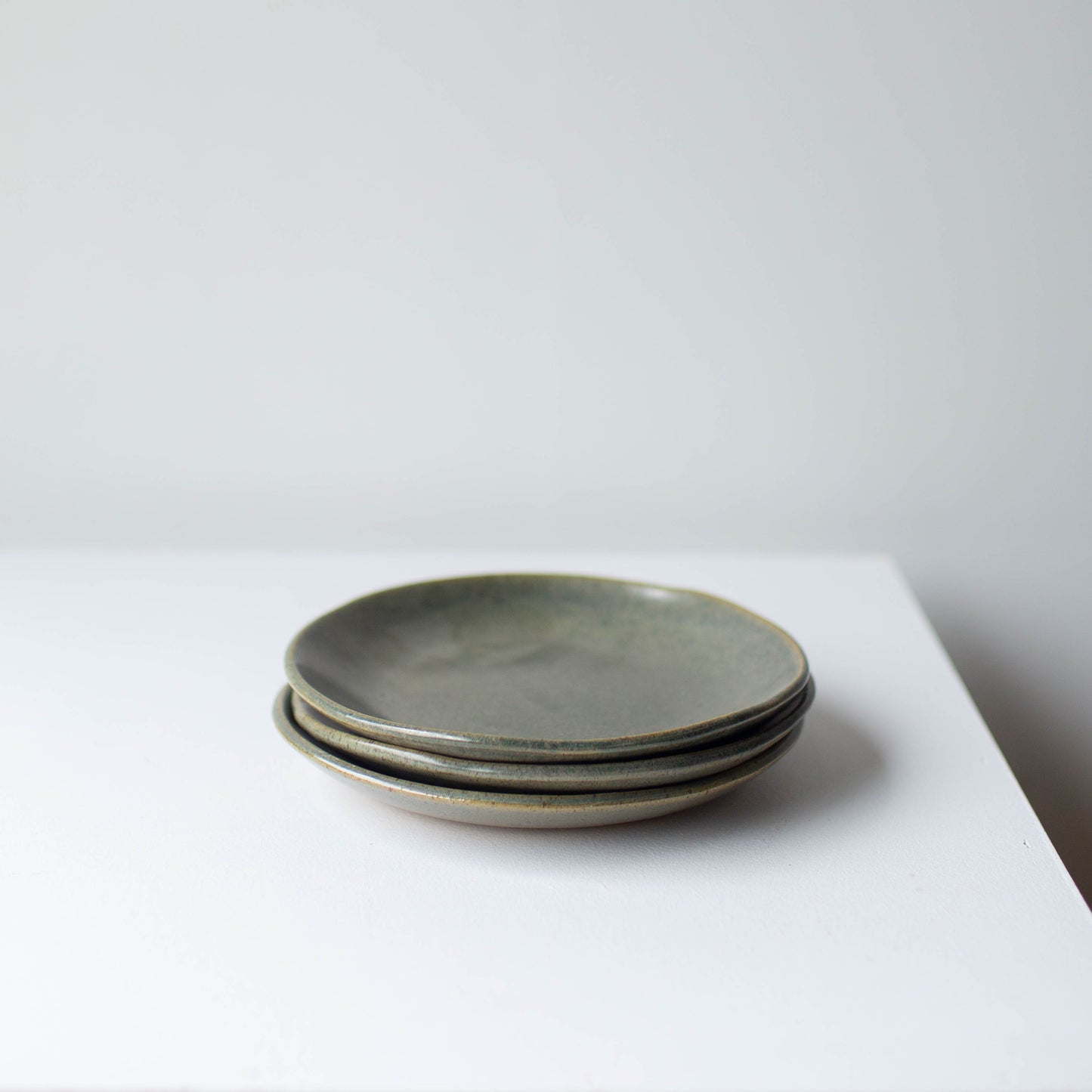 Side plate - Kelp green