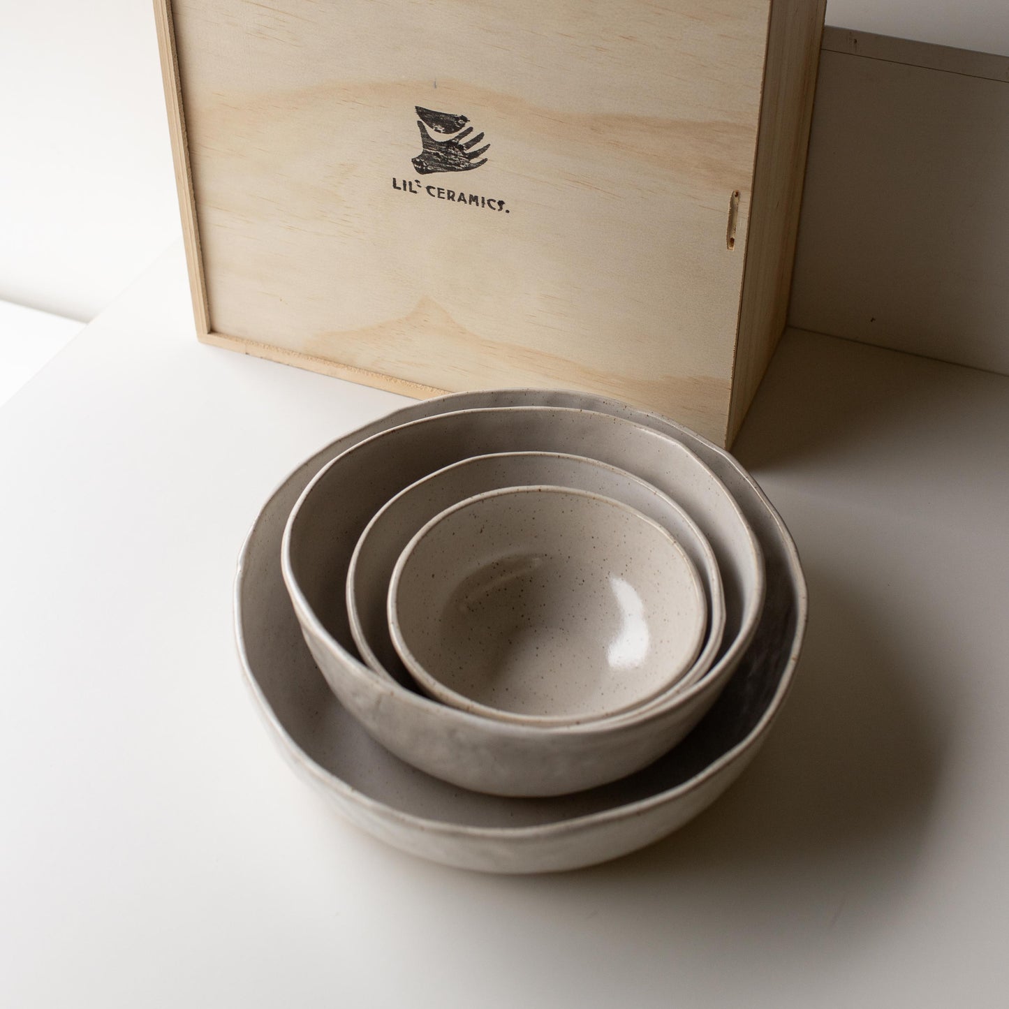 Lil_Ceramics_Everyday_Tableware_Nesting_Bowl_Boxed_Set_Handmade_in_Auckland_New_Zealand-4