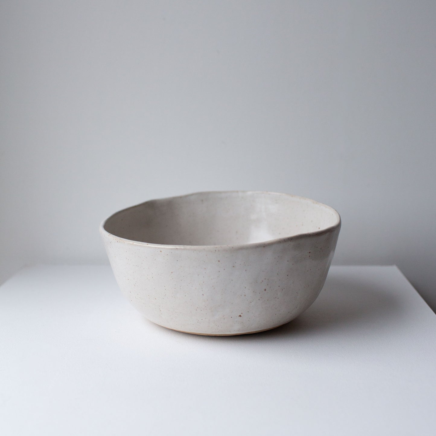 Deep serving bowl - Satin white