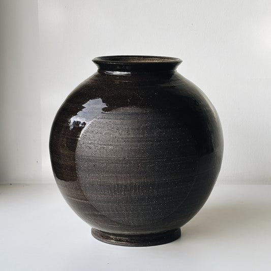 Moon Jar 14