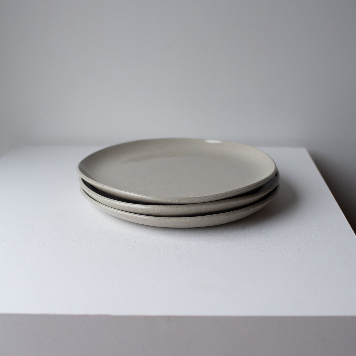 Large dinner plate - Sandstone