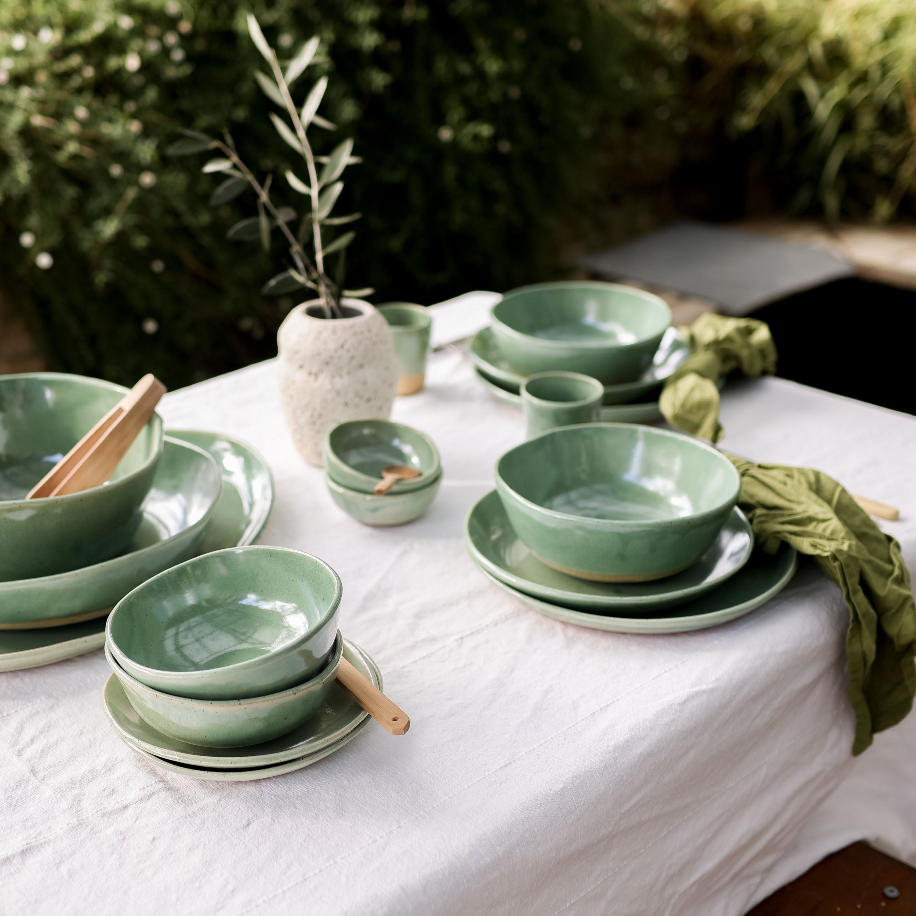 Full dinner sets hotsell