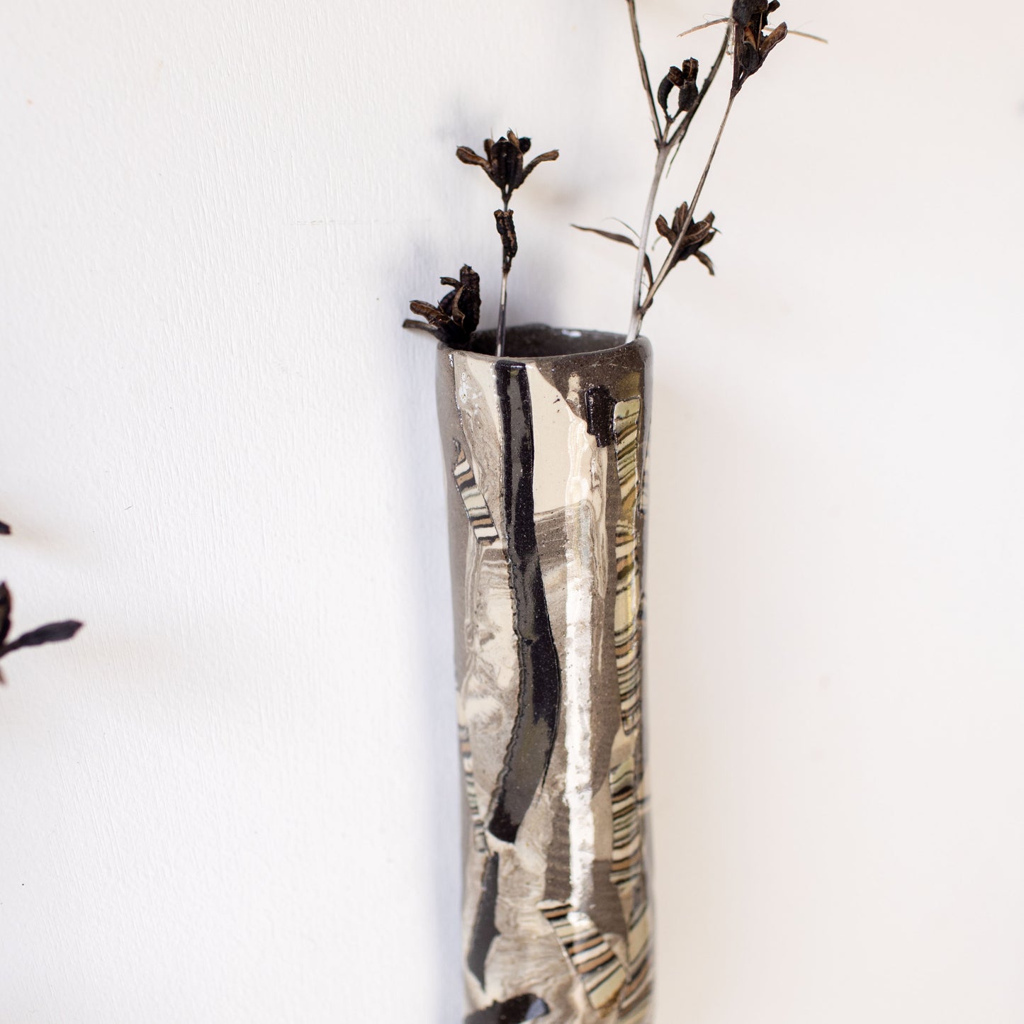 Strata Wall Vase 04