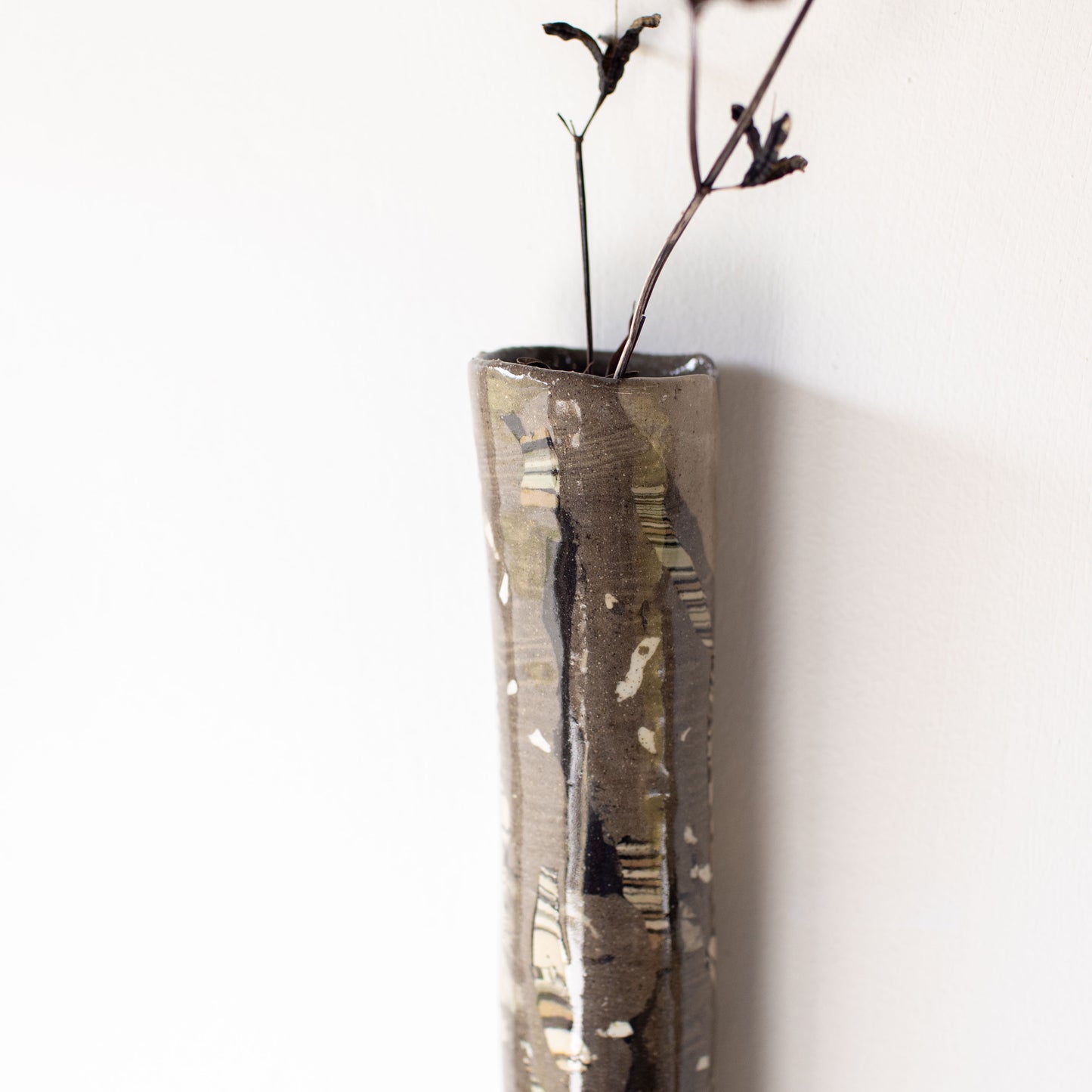 Strata Wall Vase 02
