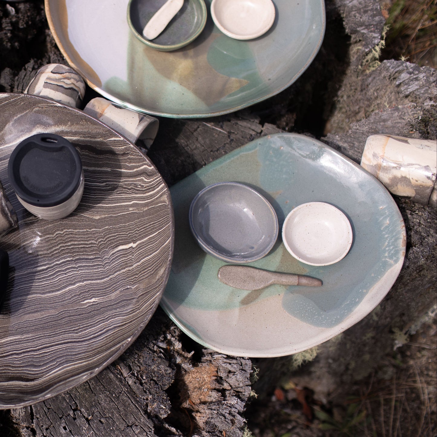 Flow Footed Platter 03