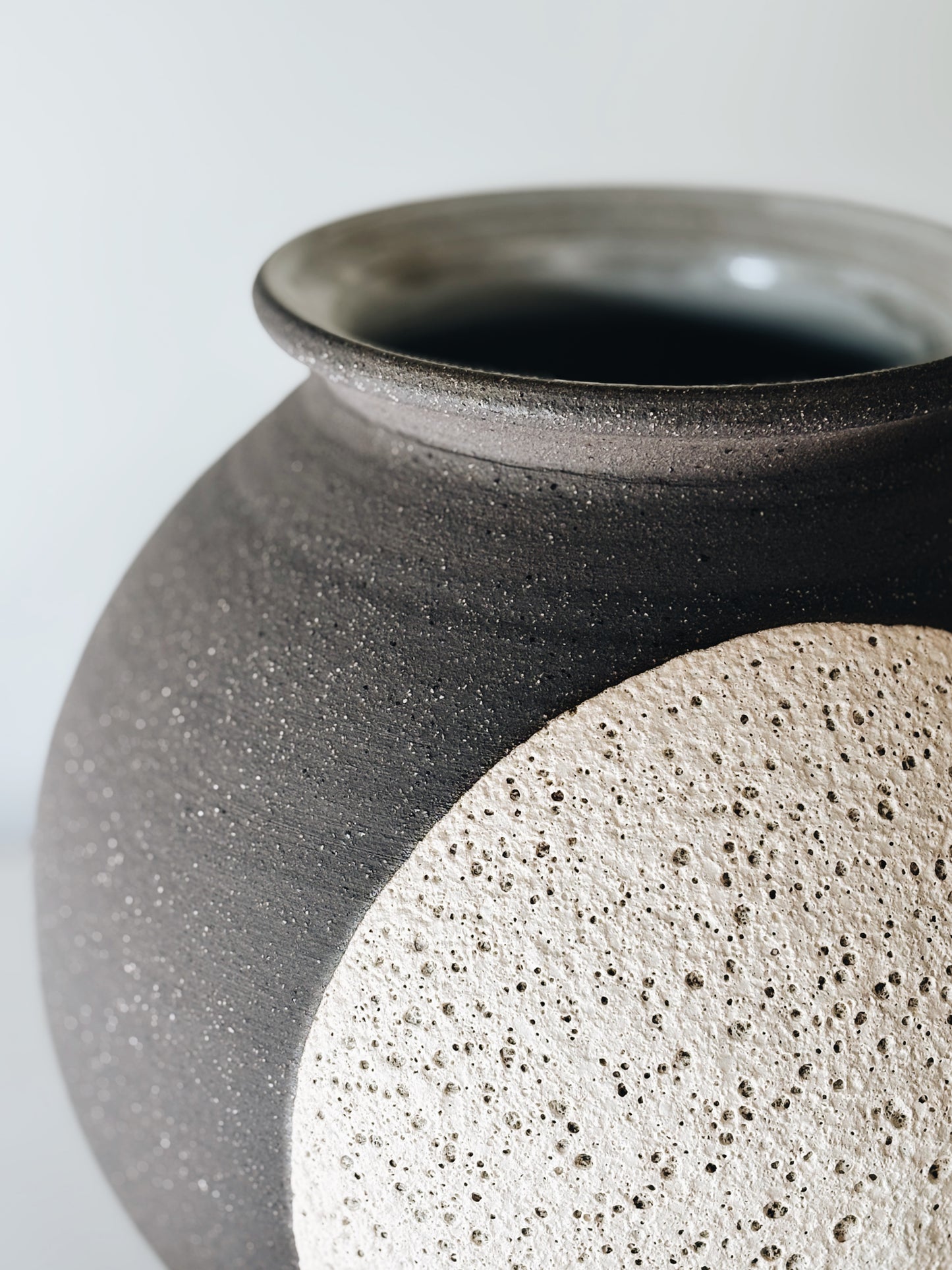 Moon Jar 11