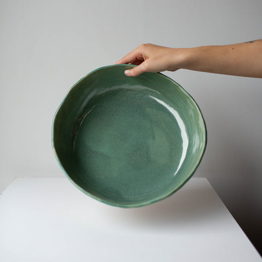 Large serving bowl - Sage green