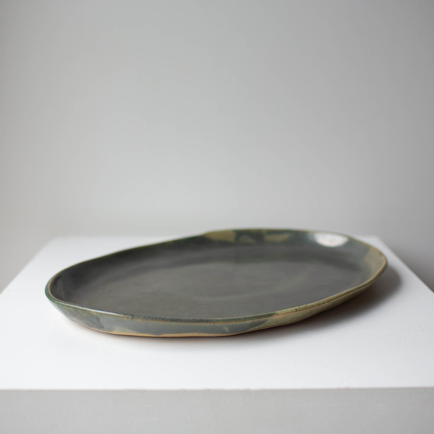 Oval platter - Kelp green