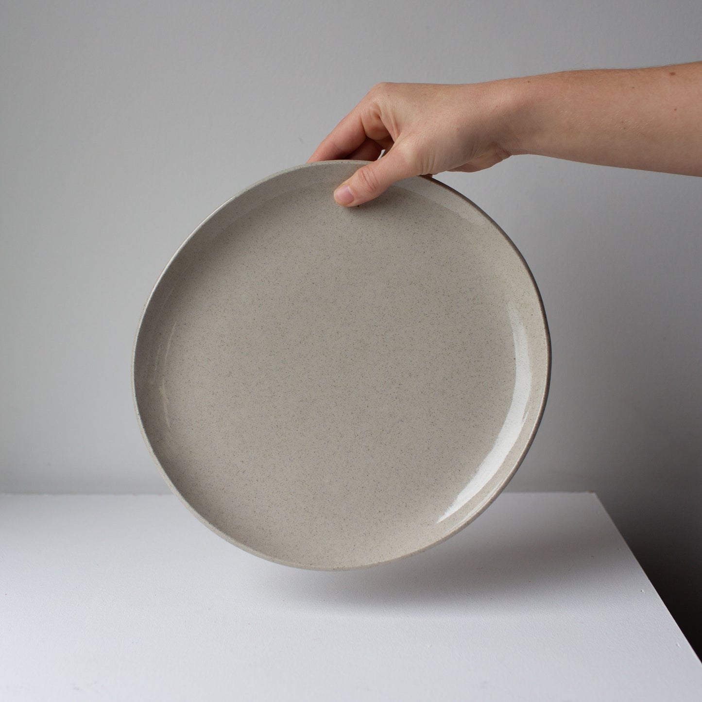 Large dinner plate - Sandstone