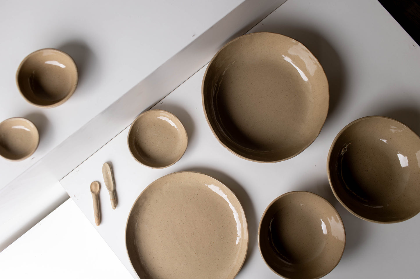 Full Serving Boxed Set - Speckled Tan