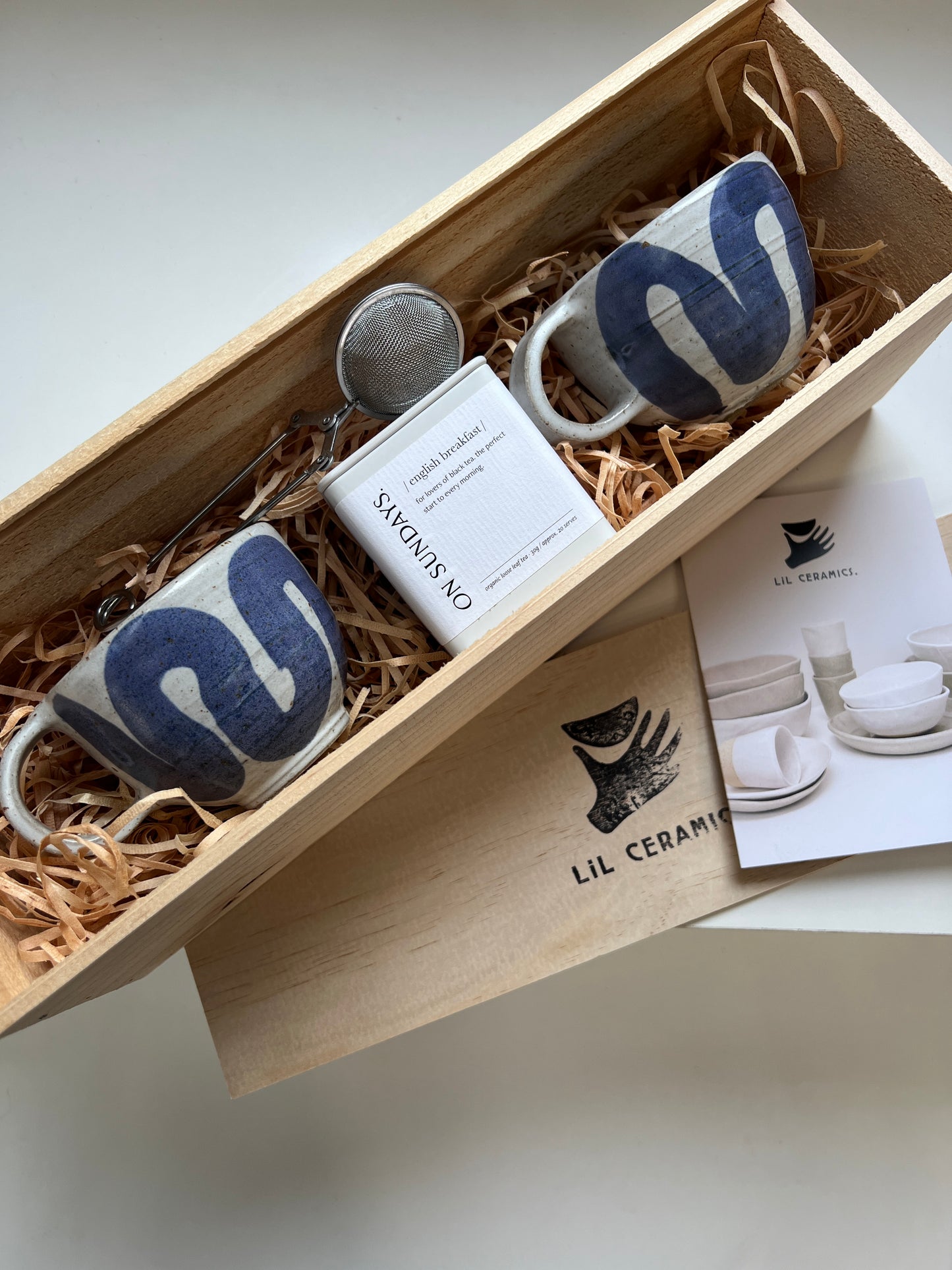 Wave Mug + Tea Gift Set